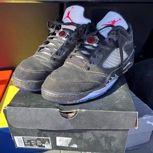 Jordan 5 low golf shoe